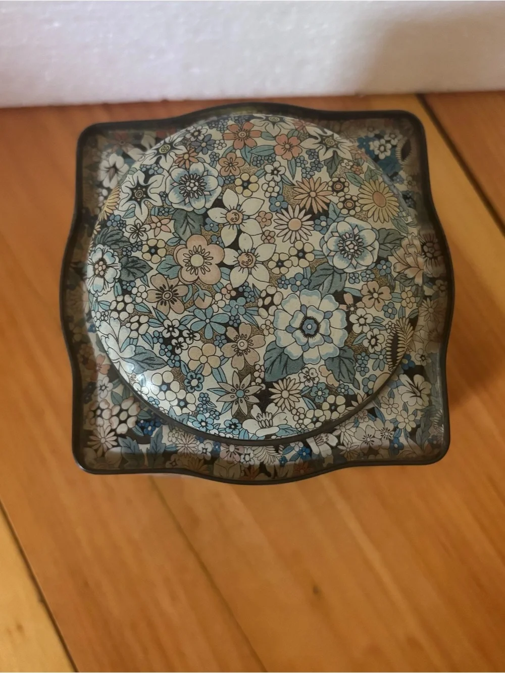 Vintage Daher Floral Metal Storage Tin Made in England